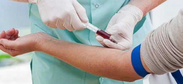 toma-de-muestras-de-sangre